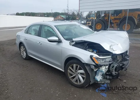 2018 Volkswagen Passat 2.0T Se из США, поврежденный, VIN 1VWBA7A32JC015457